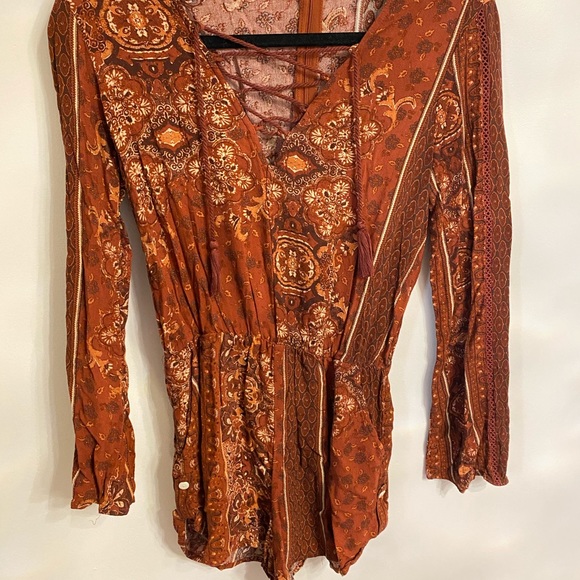 KENDALL & KYLIE ROMPER - Picture 4 of 5